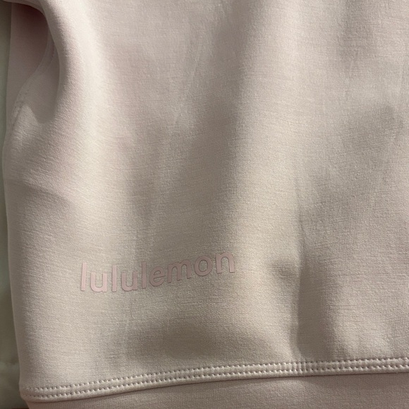 lululemon athletica Softstreme Perfectly Oversized crop crew - Picture 4 of 4